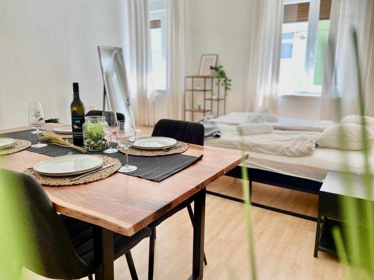 Central Comfy Apartment - Self Check-In Graz Exterior photo